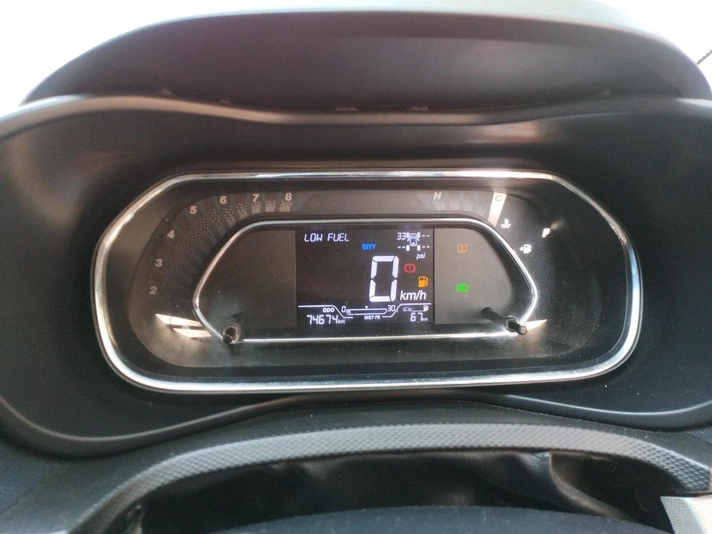 2020 Tata NEXON XZ PLUS (O) DIESEL, Diesel, Manual, 81,627 km, interior