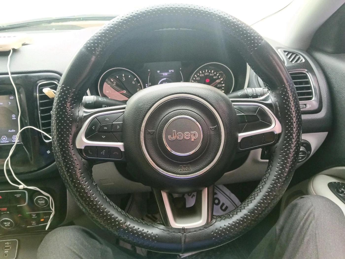 2017 Jeep Compass LIMITED (O) 2.0 DIESEL, Diesel, Manual, 1,44,057 km, interior
