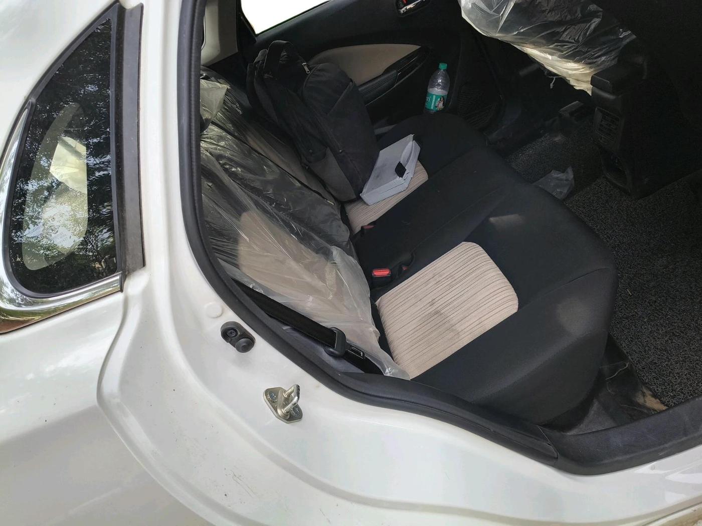 2025 Toyota Glanza G, Petrol, Manual, 18,073 km, interior