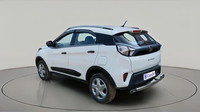 2021 Tata NEXON XM PETROL, Petrol, Manual, 36,010 km, exterior