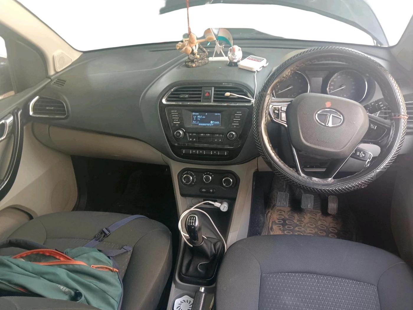2018 Tata Tiago XZ PETROL, Petrol, Manual, 79,817 km, interior