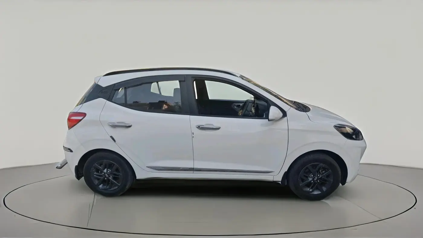 2022 Hyundai GRAND I10 NIOS SPORTZ 1.2 KAPPA VTVT, Petrol, Manual, 50,179 km, exterior