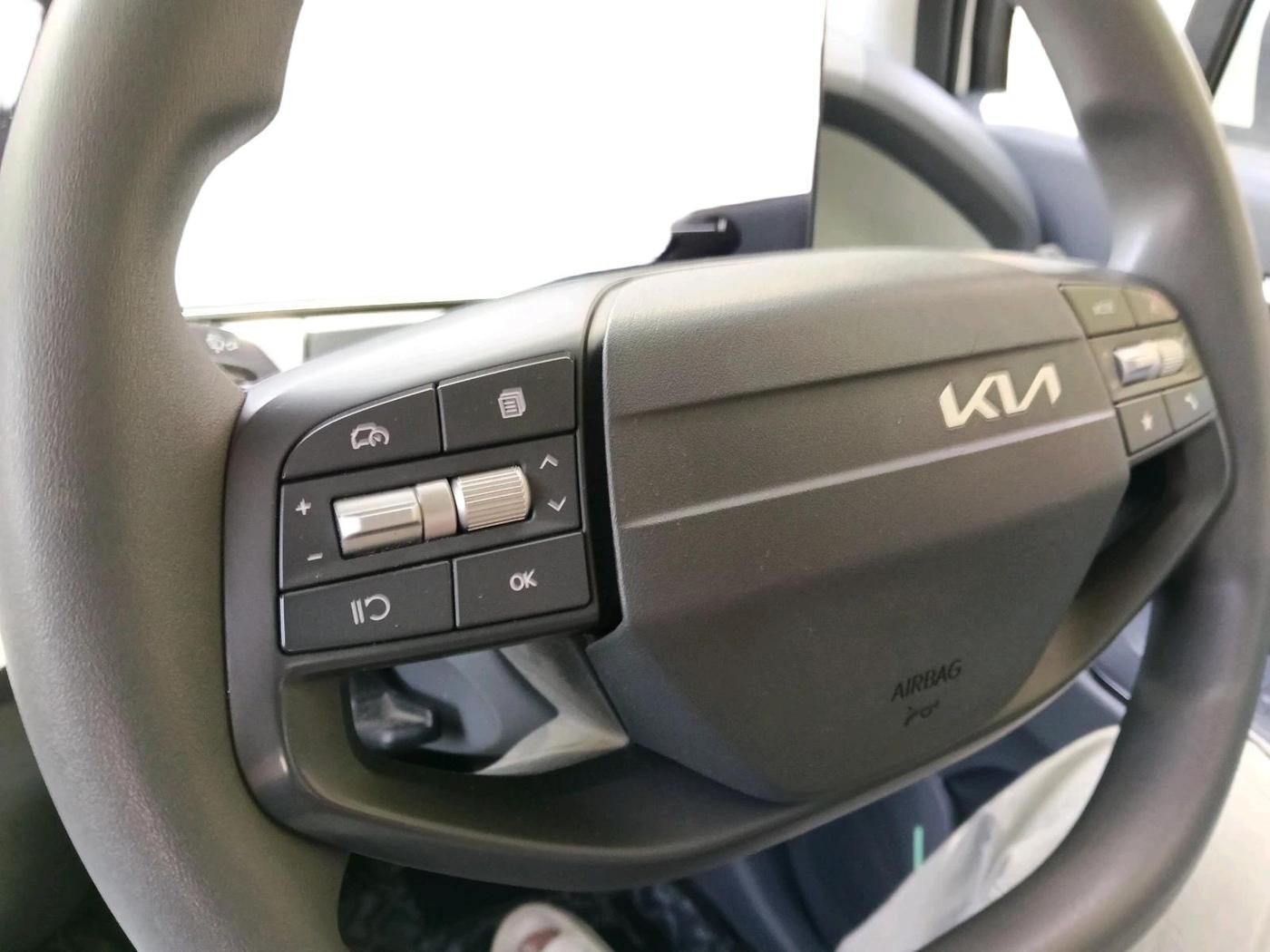 2025 KIA SYROS HTK Plus 1.0 Turbo 6MT, Petrol, Manual, 16,571 km, interior