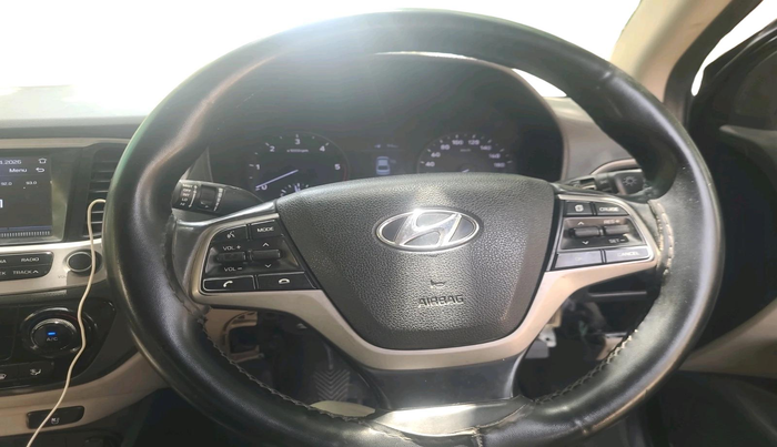 2019 Hyundai Verna 1.6 SX (O) CRDI MT, Diesel, Manual, 1,02,921 km, interior