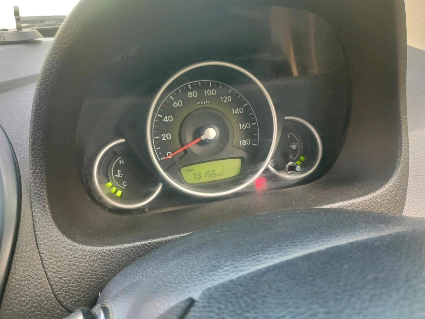 2018 Hyundai Eon MAGNA +, Petrol, Manual, 73,156 km, interior