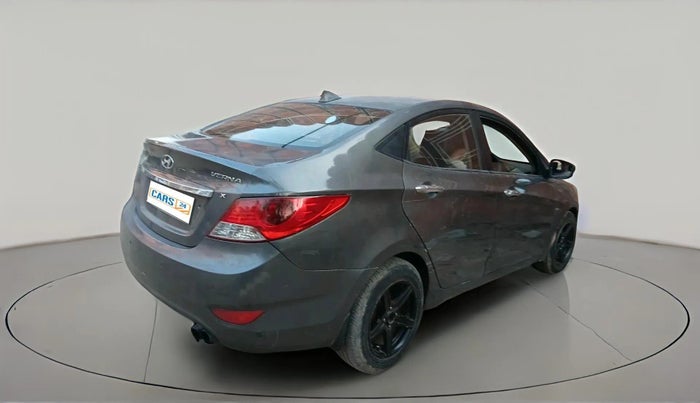 2011 Hyundai Verna FLUIDIC 1.6 CRDI EX, Diesel, Manual, 99,676 km, exterior