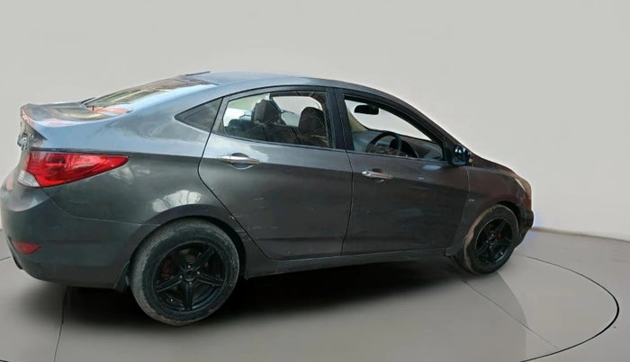 2011 Hyundai Verna FLUIDIC 1.6 CRDI EX, Diesel, Manual, 99,676 km, exterior