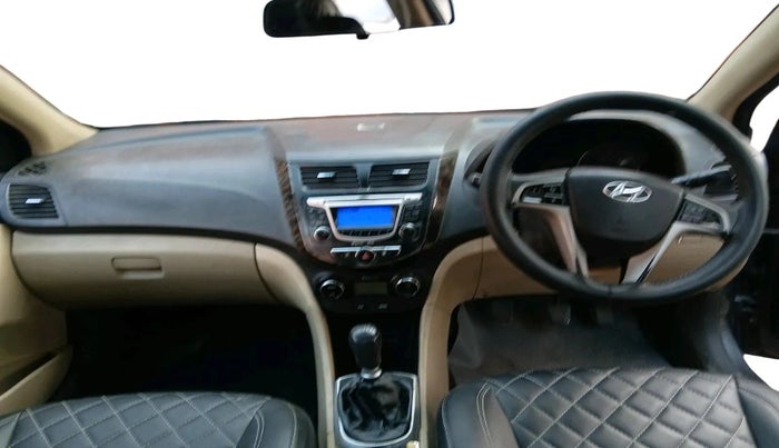 2011 Hyundai Verna FLUIDIC 1.6 CRDI EX, Diesel, Manual, 99,676 km, interior