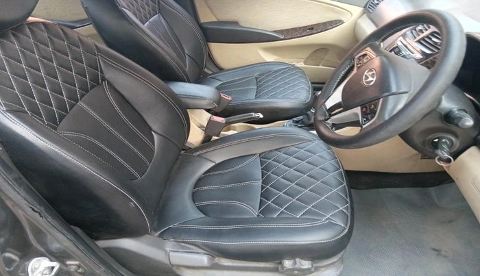 2011 Hyundai Verna FLUIDIC 1.6 CRDI EX, Diesel, Manual, 99,676 km, interior