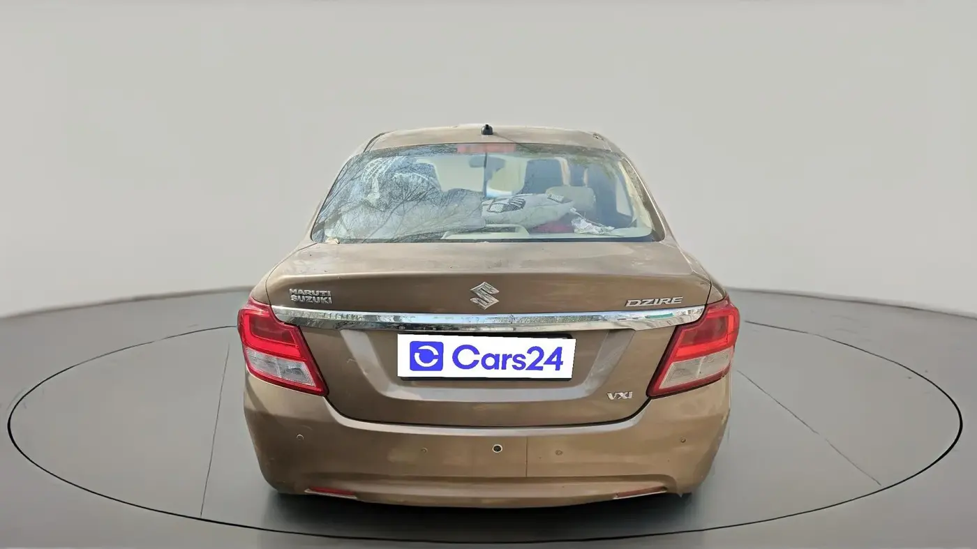 2017 Maruti Dzire VXI, CNG, Manual, 1,27,829 km, exterior