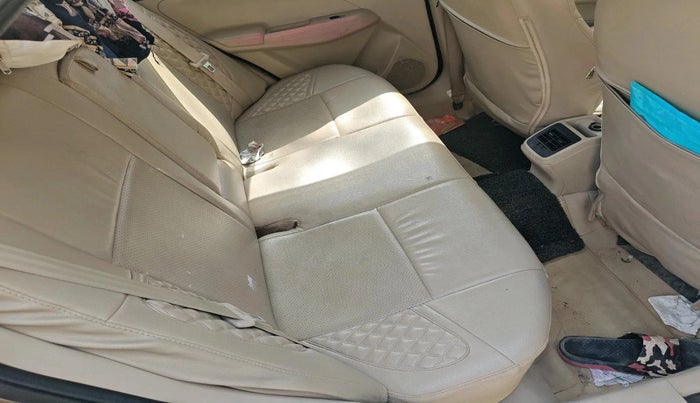 2017 Maruti Dzire VXI, CNG, Manual, 1,27,829 km, interior