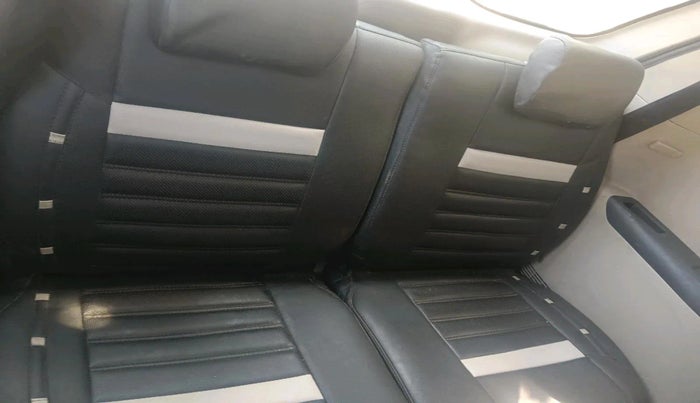 2020 Renault TRIBER RXE MT, Petrol, Manual, 58,458 km, interior