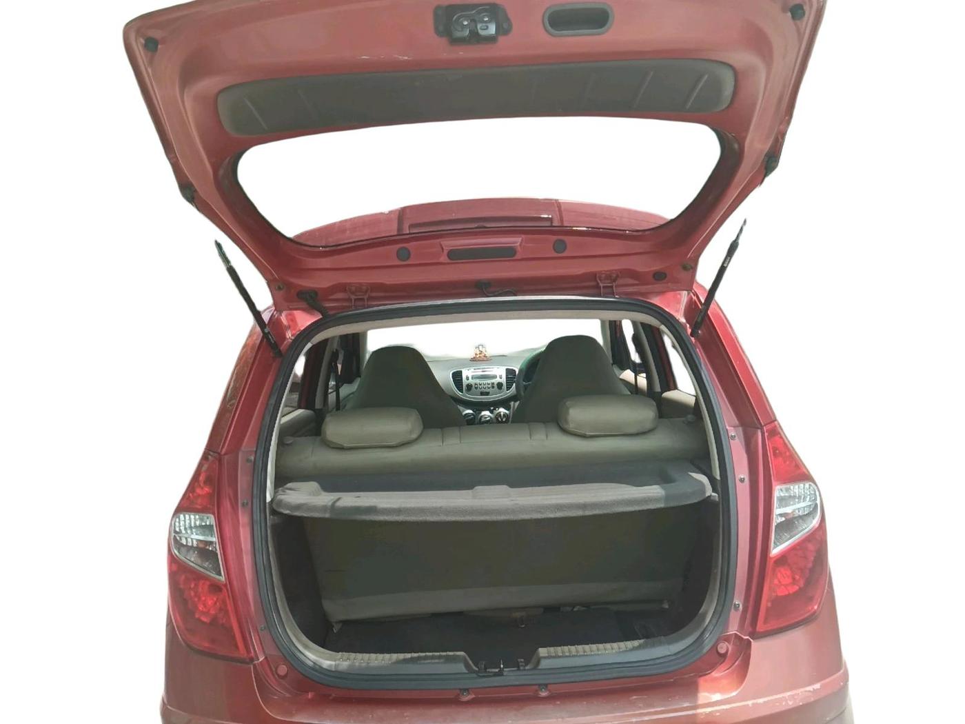 2011 Hyundai i10 SPORTZ 1.2, Petrol, Manual, 92,640 km, exterior