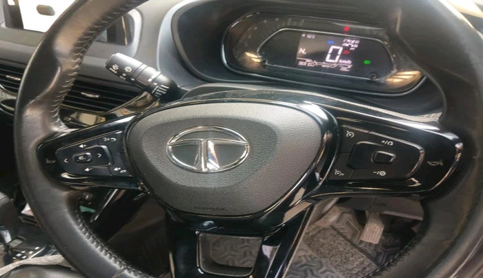 2023 Tata NEXON XZA PLUS SUNROOF DARK PETROL, Petrol, Automatic, 36,910 km, interior