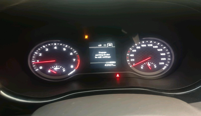 2024 Hyundai AURA SX 1.2 CNG, CNG, Manual, 43,469 km, interior