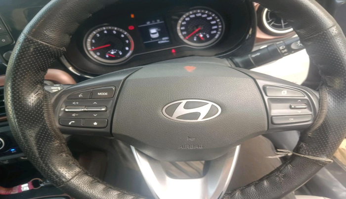2024 Hyundai AURA SX 1.2 CNG, CNG, Manual, 43,469 km, interior