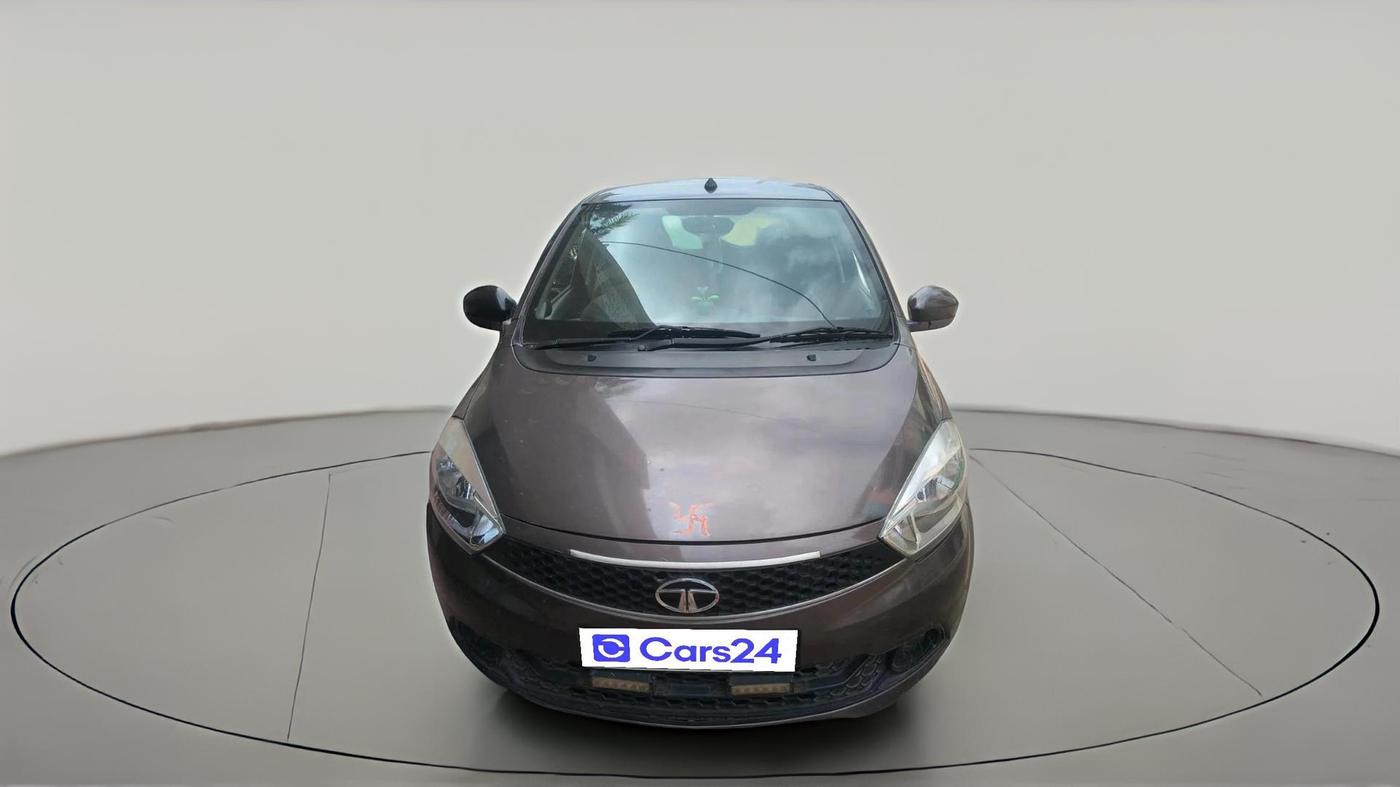 2018 Tata Tiago XT PETROL, Petrol, Manual, 55,252 km, exterior