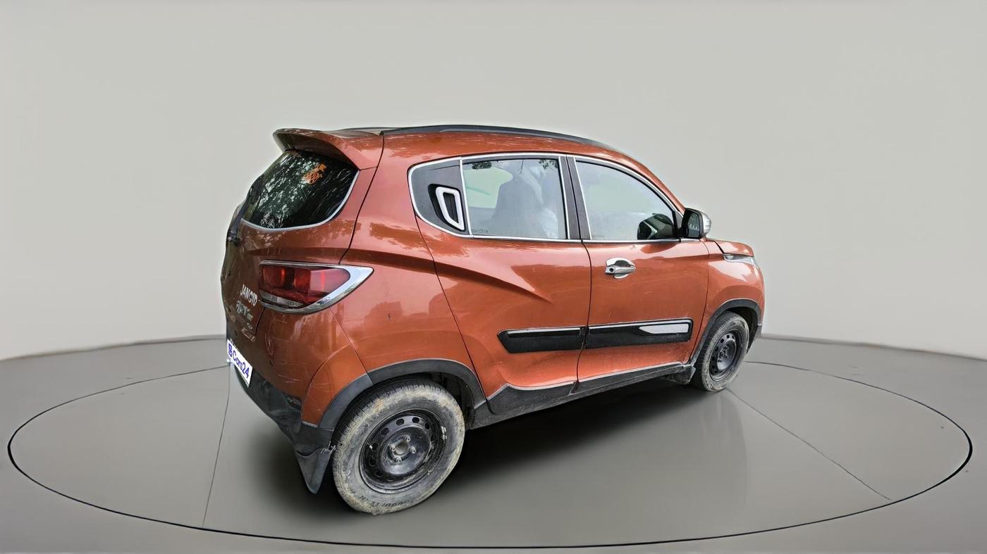 2016 Mahindra Kuv100 K6 D 6 STR, Diesel, Manual, 1,20,667 km, exterior