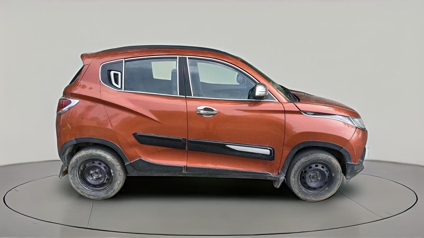 2016 Mahindra Kuv100 K6 D 6 STR, Diesel, Manual, 1,20,667 km, exterior