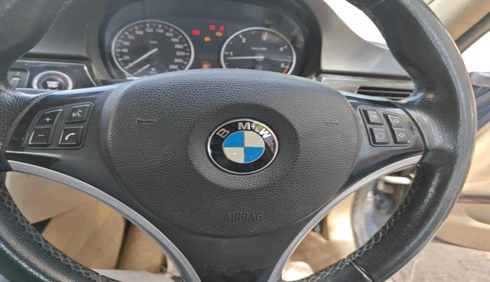 2011 BMW 3 Series 320d, Diesel, Automatic, 1,12,835 km, interior