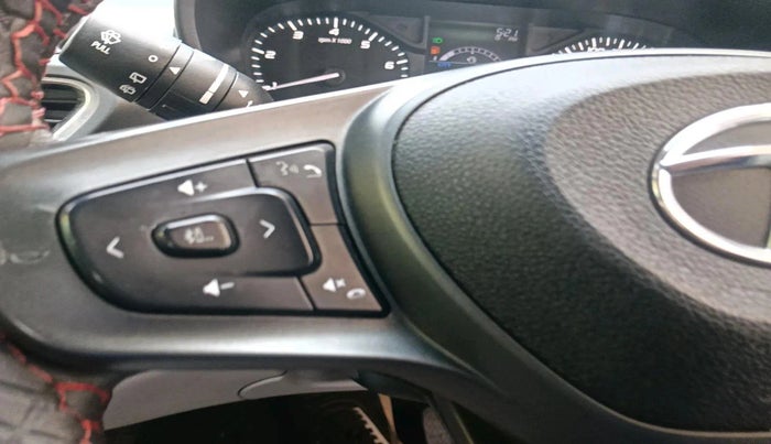 2022 Tata ALTROZ XZ PETROL, Petrol, Manual, 33,091 km, interior