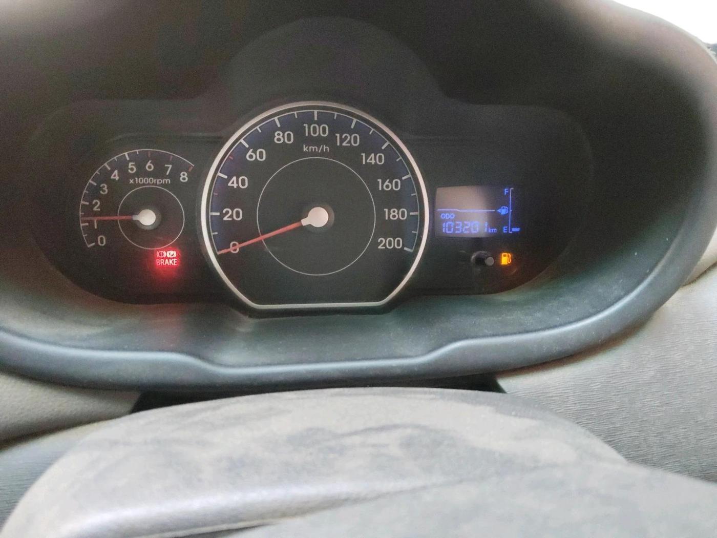 2013 Hyundai i10 ERA 1.1, Petrol, Manual, 1,03,201 km, interior