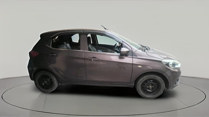 2017 Tata Tiago XT PETROL, Petrol, Manual, 61,169 km, exterior