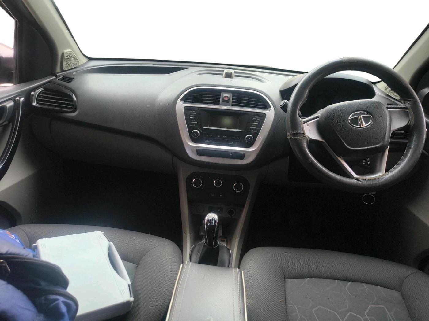 2017 Tata Tiago XT PETROL, Petrol, Manual, 61,169 km, interior