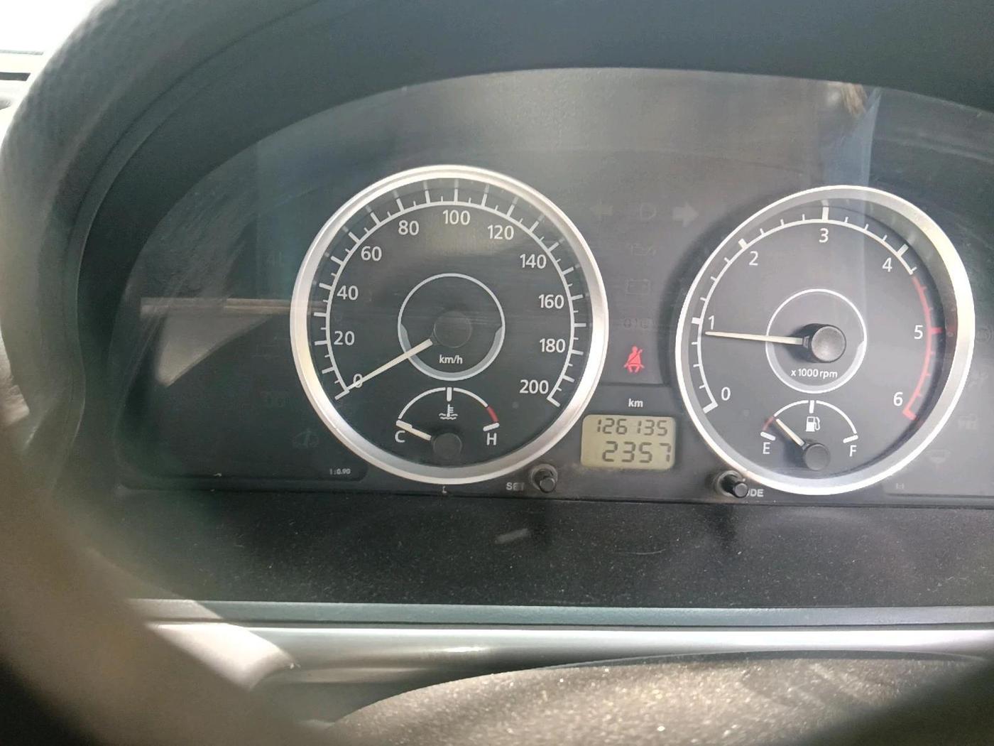 2016 Tata Safari Storme 2.2 EX 4X2, Diesel, Manual, 1,26,135 km, interior