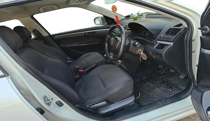 2015 Maruti Swift LXI (O), Petrol, Manual, 46,647 km, interior