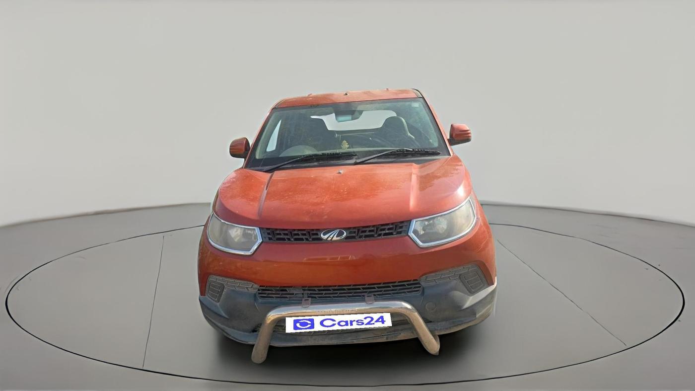2016 Mahindra Kuv100 K4 PLUS 6 STR, CNG, Manual, 38,869 km, exterior