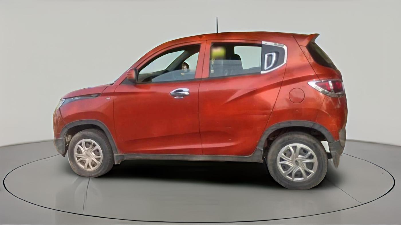 2016 Mahindra Kuv100 K4 PLUS 6 STR, CNG, Manual, 38,869 km, exterior
