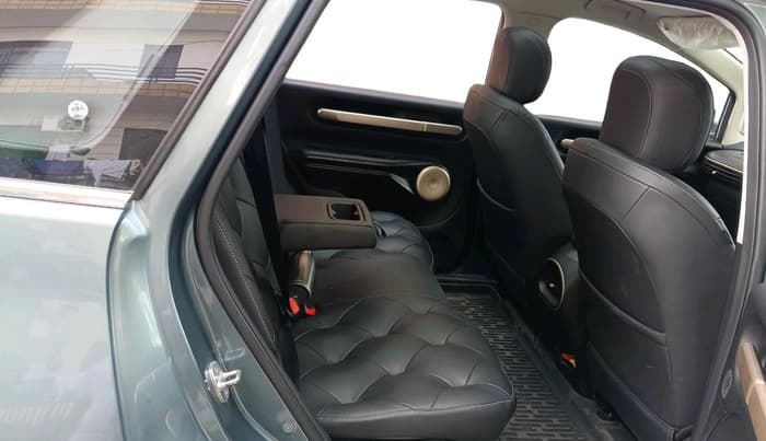 2025 MG Windsor EV Essence, Electric, Automatic, 25,605 km, interior