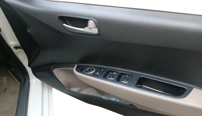 2014 Hyundai Xcent S 1.2, Petrol, Manual, 42,938 km, interior