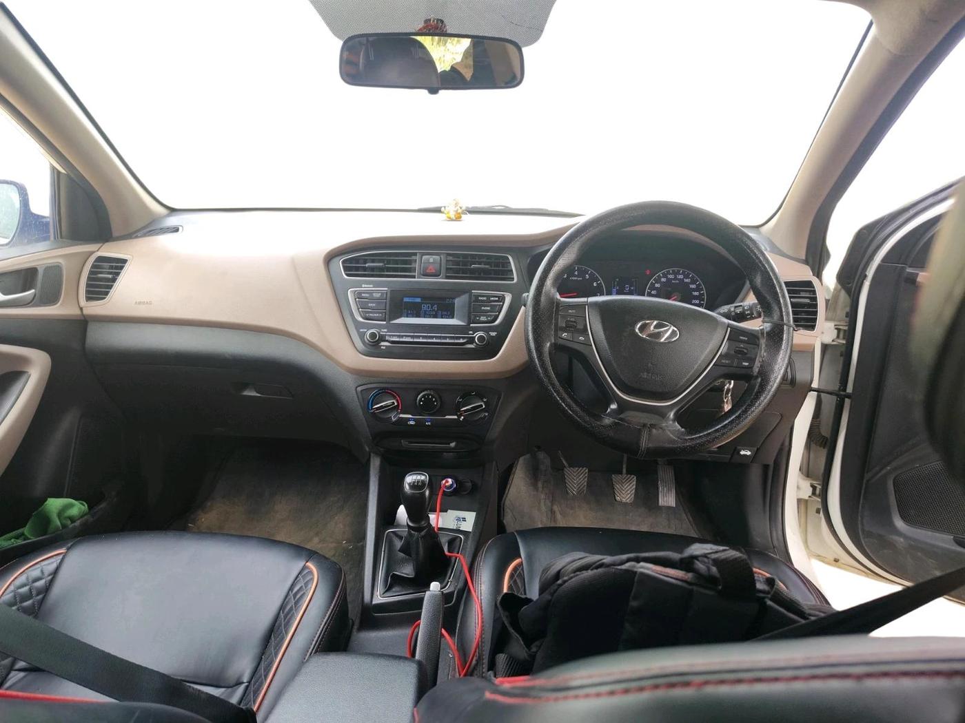 2020 Hyundai Elite i20 MAGNA PLUS 1.2, Petrol, Manual, 54,171 km, interior