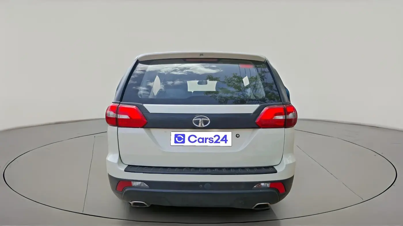 2018 Tata Hexa XE 4X2 7 STR, Diesel, Manual, 68,800 km, exterior