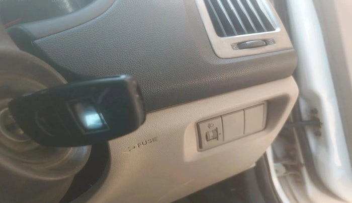 2012 Hyundai i20 SPORTZ 1.2, Petrol, Manual, 91,299 km, interior