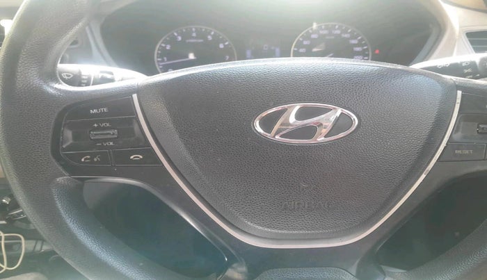 2017 Hyundai Elite i20 MAGNA EXECUTIVE 1.2, Petrol, Manual, 1,23,467 km, interior