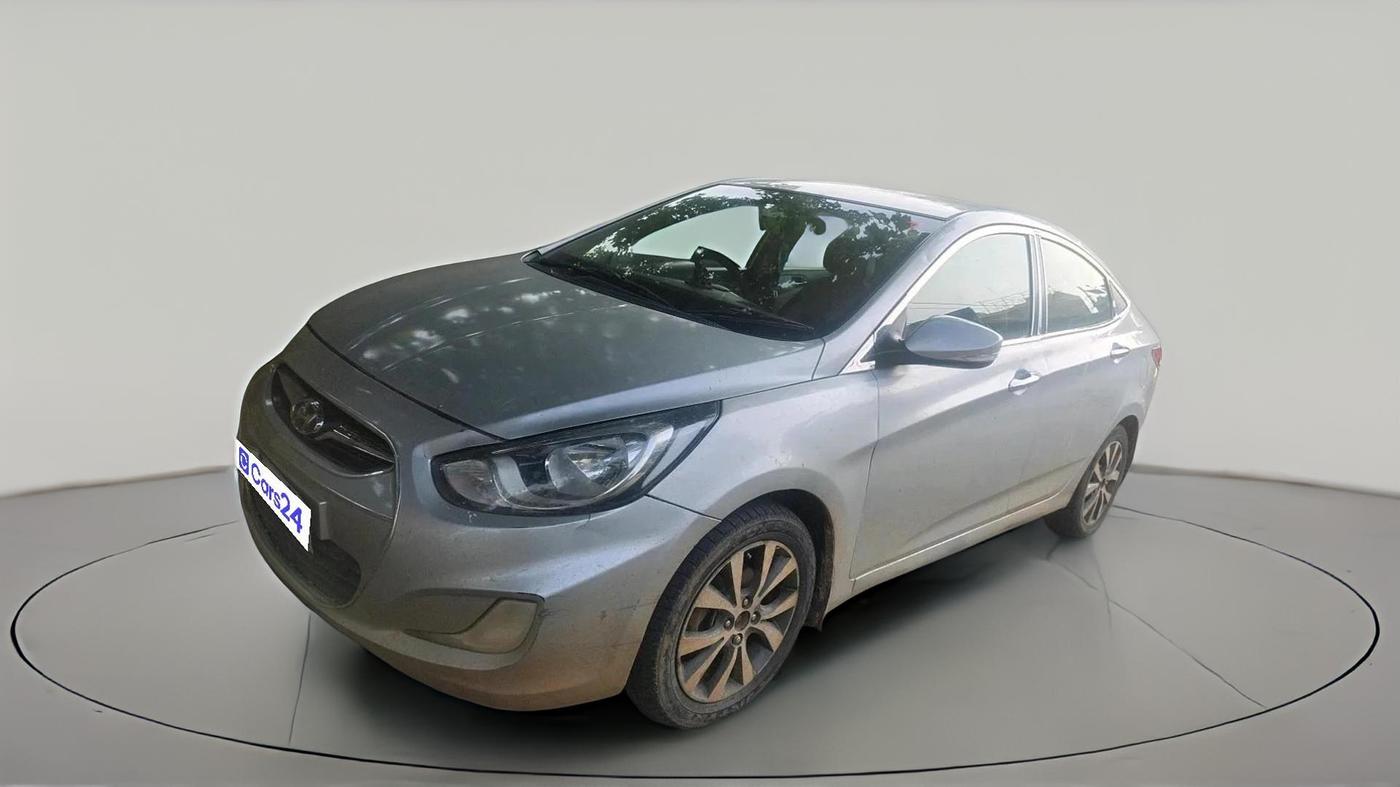 2013 Hyundai Verna FLUIDIC 1.6 CRDI SX, Diesel, Manual, 1,59,308 km, exterior