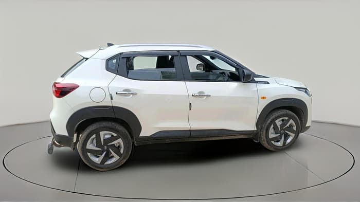 2025 Nissan MAGNITE Visia EZ-Shift, Petrol, Automatic, 4,345 km, exterior