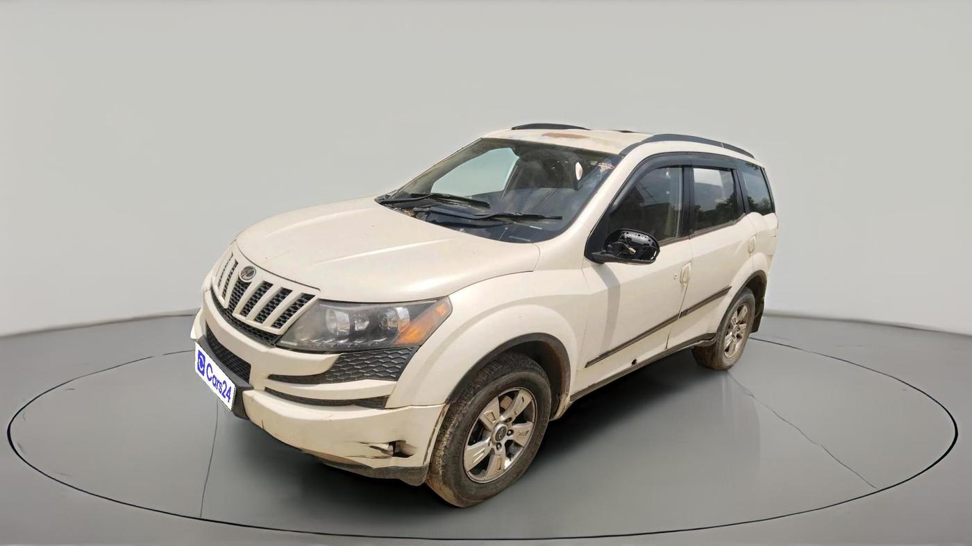 2012 Mahindra XUV500 W8, Diesel, Manual, 4,72,237 km, exterior