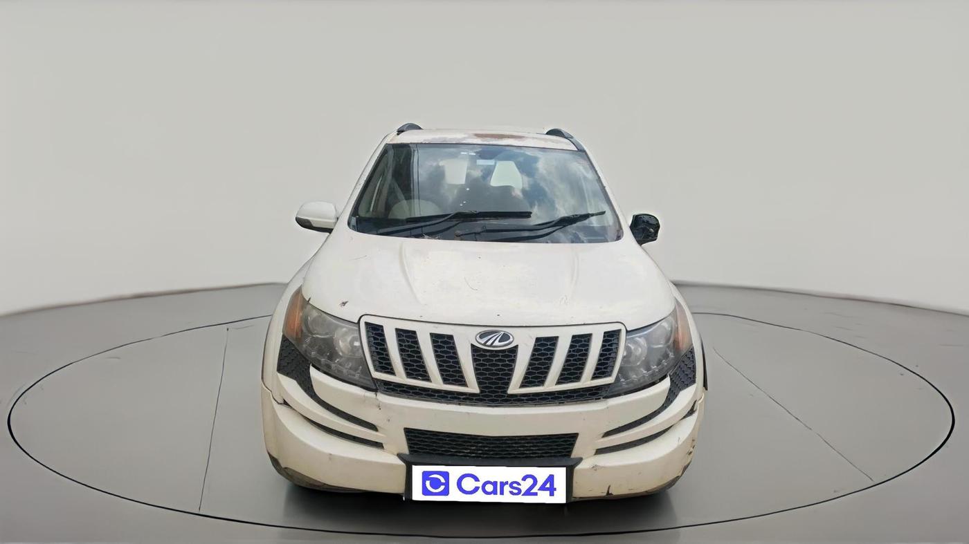 2012 Mahindra XUV500 W8, Diesel, Manual, 4,72,237 km, exterior