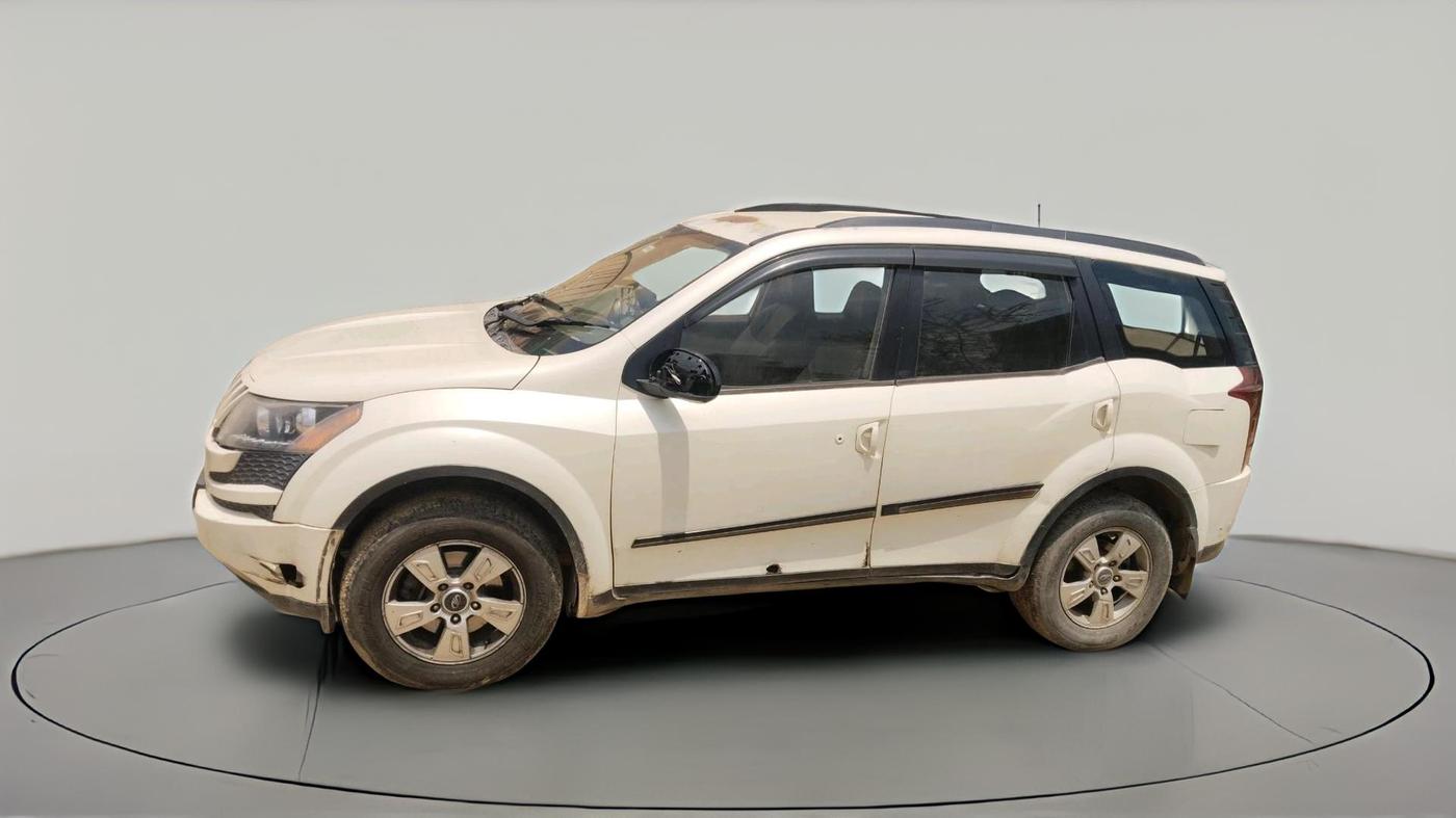 2012 Mahindra XUV500 W8, Diesel, Manual, 4,72,237 km, exterior