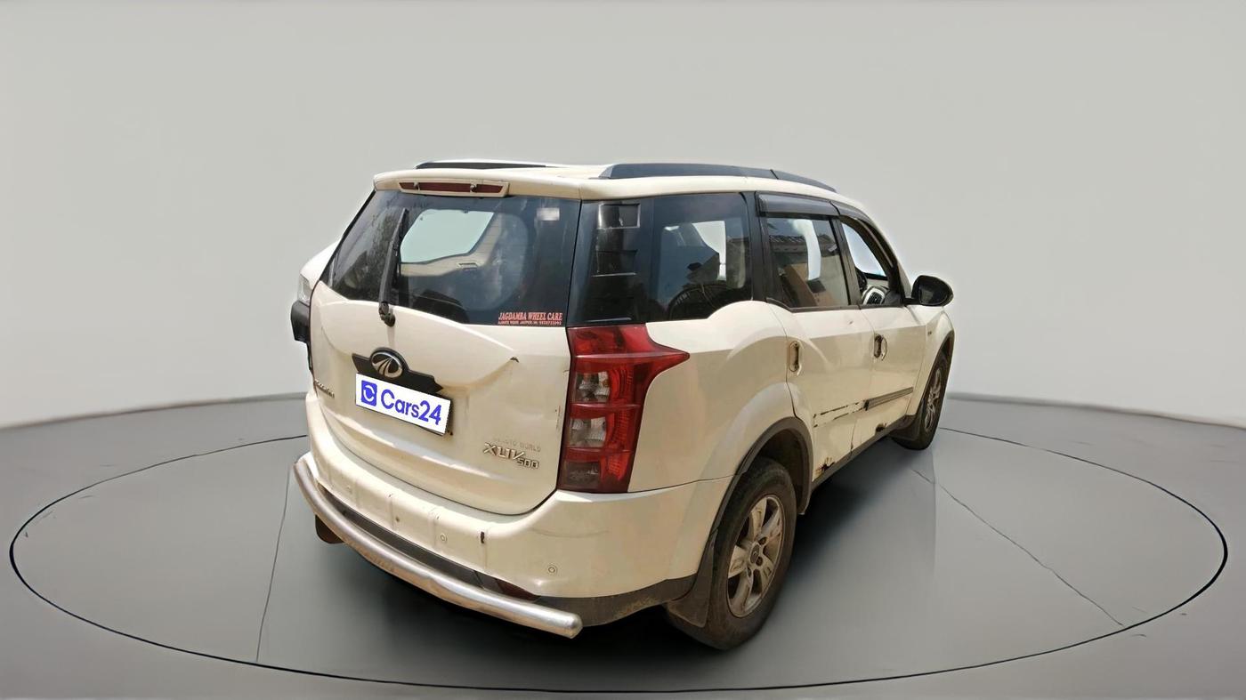 2012 Mahindra XUV500 W8, Diesel, Manual, 4,72,237 km, exterior