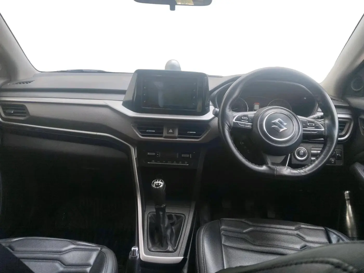 2022 Maruti BREZZA ZXI SMART HYBRID , Petrol, Manual, 59,877 km, interior
