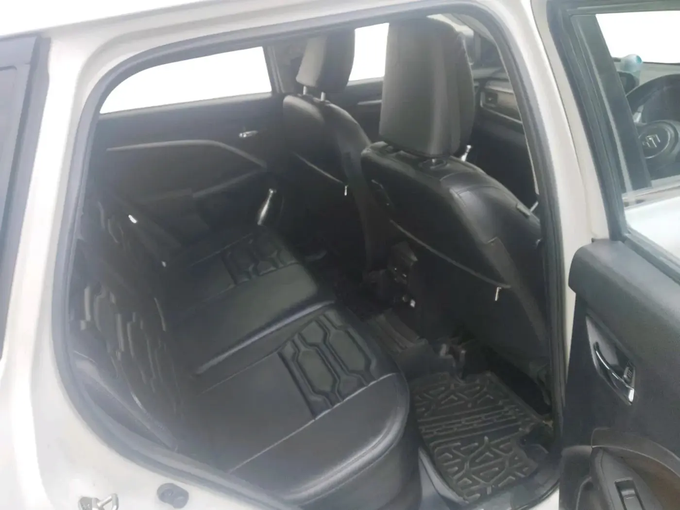 2022 Maruti BREZZA ZXI SMART HYBRID , Petrol, Manual, 59,877 km, interior