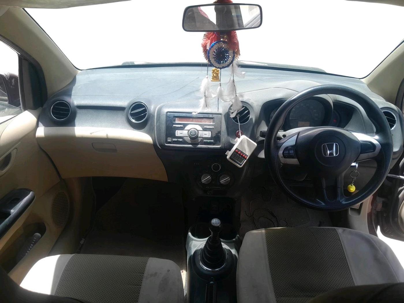 2015 Honda Amaze 1.5L I-DTEC S, Diesel, Manual, 40,197 km, interior