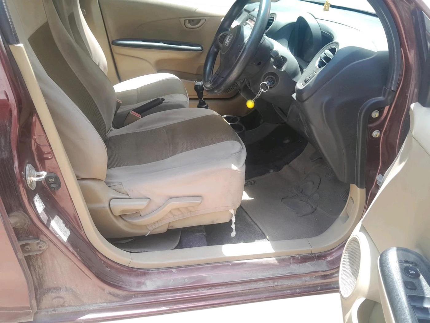 2015 Honda Amaze 1.5L I-DTEC S, Diesel, Manual, 40,197 km, interior