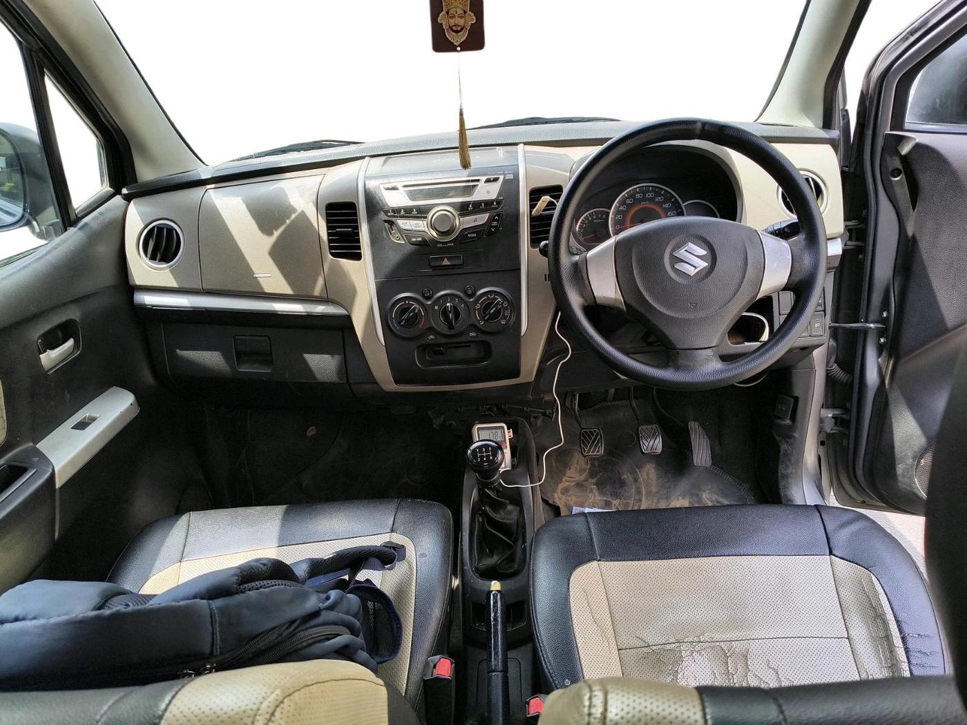2015 Maruti Wagon R 1.0 VXI, Petrol, Manual, 1,29,875 km, interior