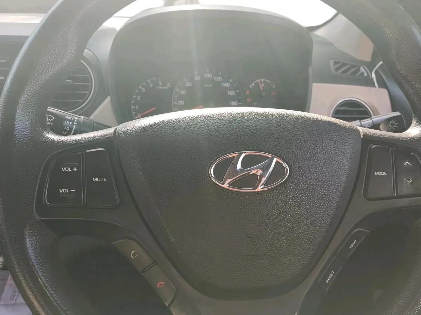 2018 Hyundai Xcent S 1.2 CRDI, Diesel, Manual, 1,07,545 km, interior